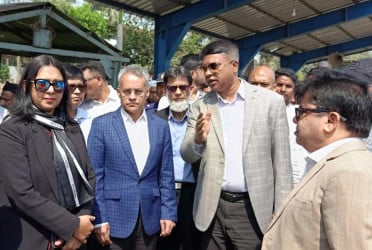 Strict action if extra fare charged during Eid: Robiul Alam