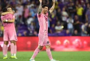 Messi bags double as Miami battle back to down Orlando