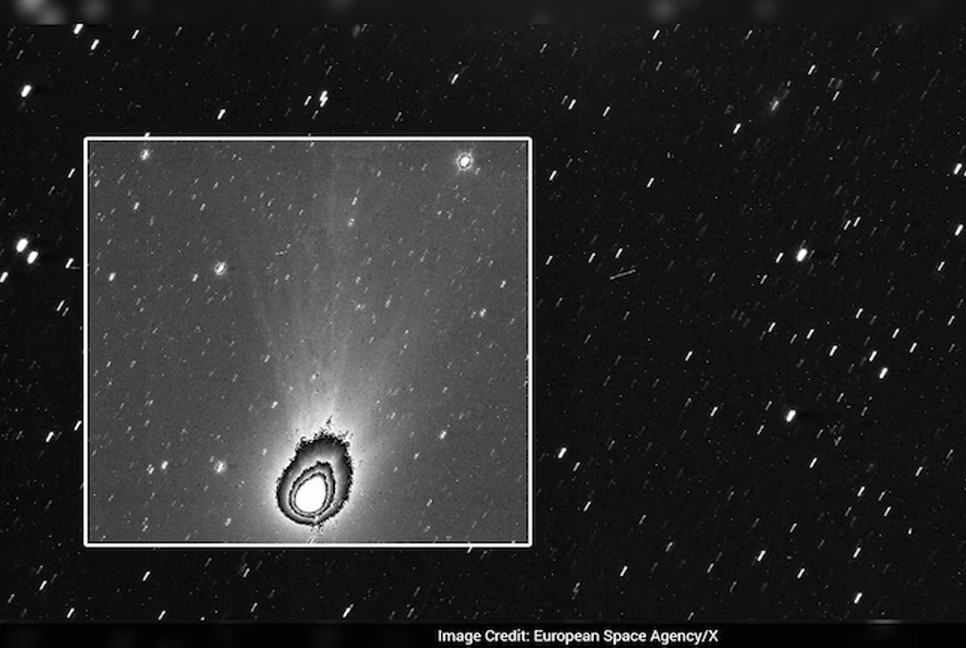 New space image reveals interstellar comet releasing dust
