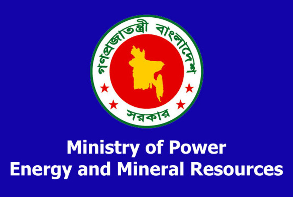 Army deployed at major oil depots