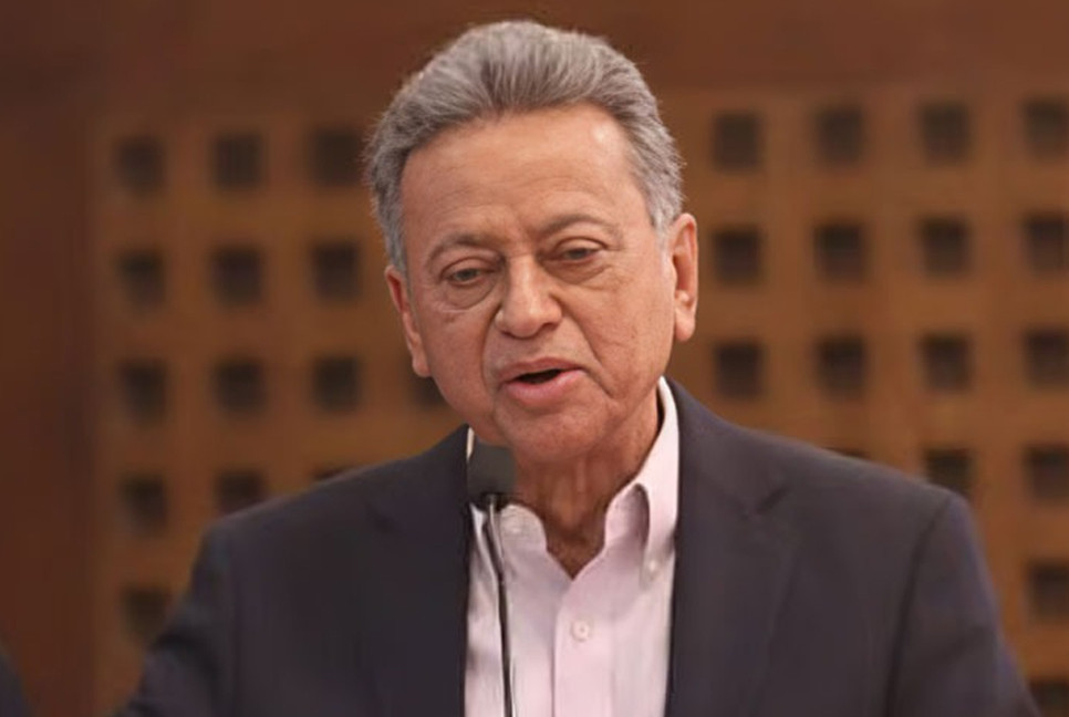 Middle East tensions figuring in govt's policy plans for economy: Amir Khasru