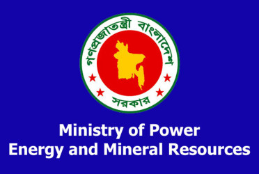 Army deployed at major oil depots