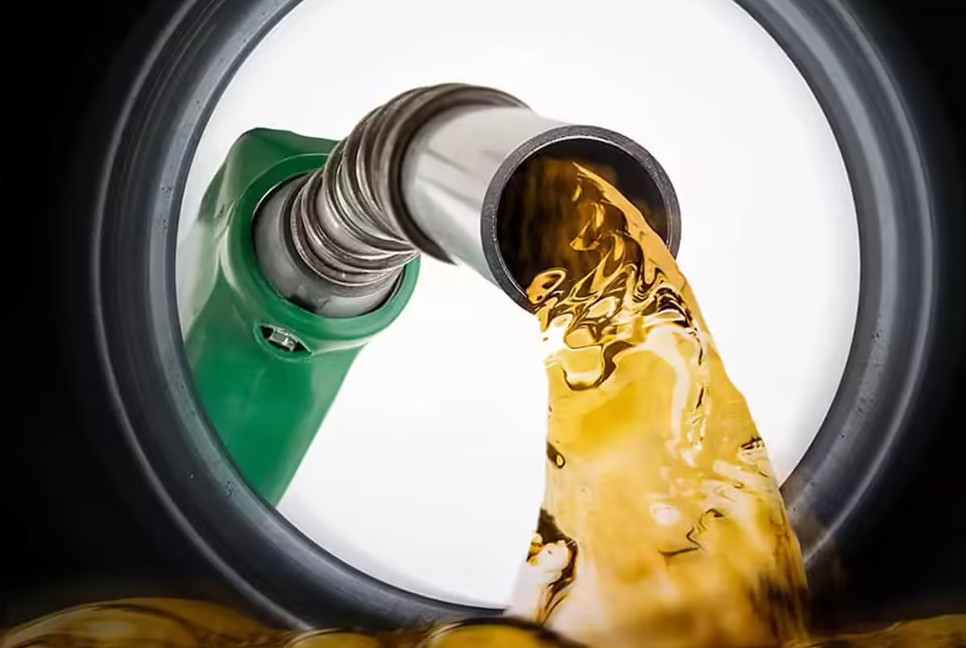 5,000 tons of diesel to arrive from India today