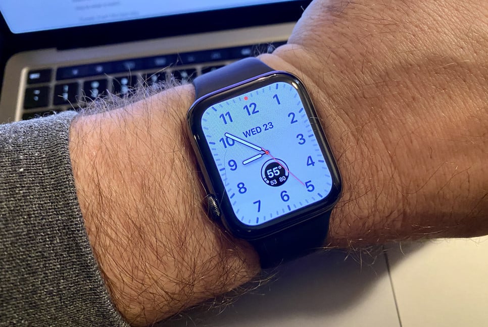 UK nutritionist warns ‘stop wearing your Apple Watch’