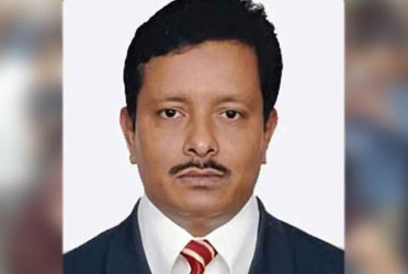 Ex-WASA MD Salam, his wife barred from leaving country