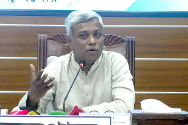 No plan to raise fuel prices for now: State Minister for Power