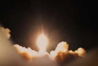 IRGC unleashes 'super-heavy multi-warhead' missiles