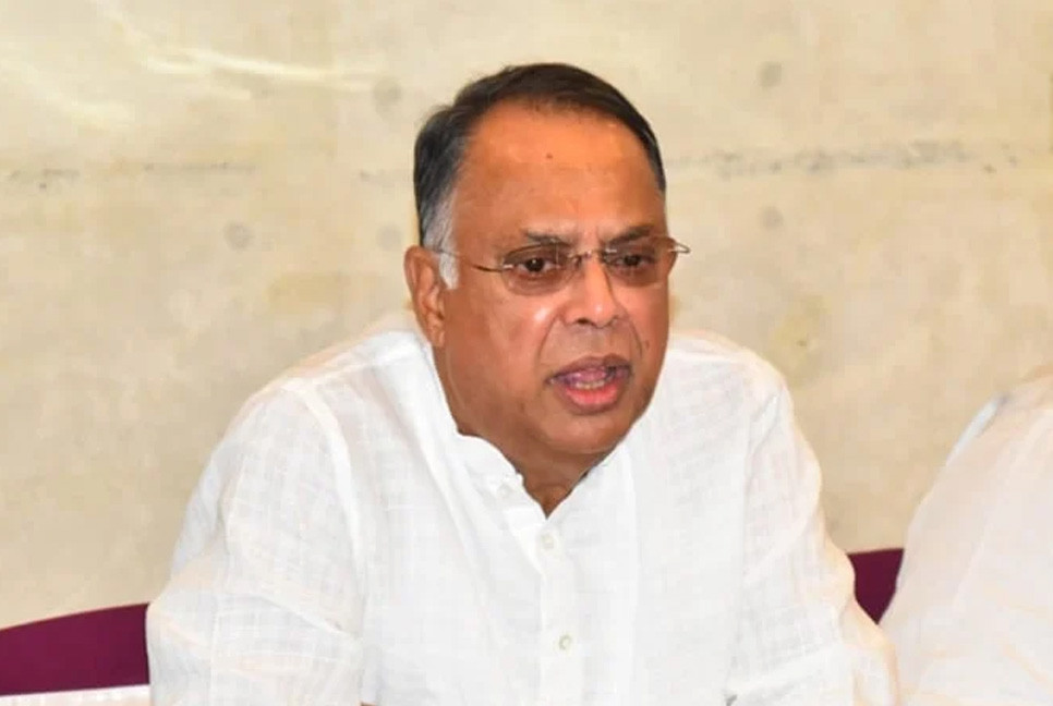 Bangladesh to raise fuel imports by 25% amid global supply concerns: Energy Minister