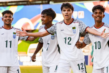 Bangladesh advances to semi-finals after drawing with India