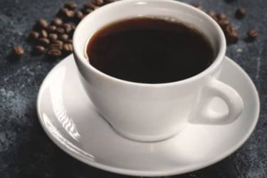 Drinking coffee daily for 14 days may boost health, says expert