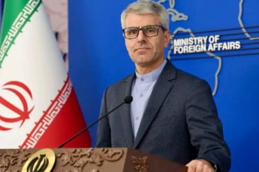 Iran denies US talks, rejects “non-starter” demands as divide widens