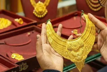 Gold prices surge again in Bangladesh