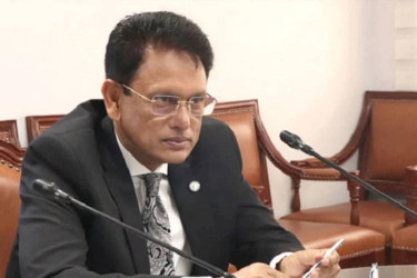 Govt considers introducing online-offline integrated education system: Minister
