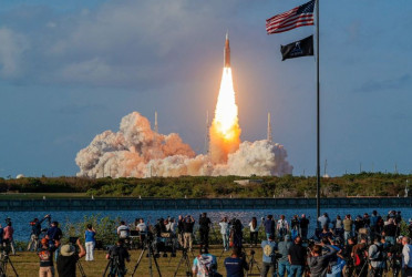 Moon-bound astronauts arrive safely in Earth orbit: NASA livestream