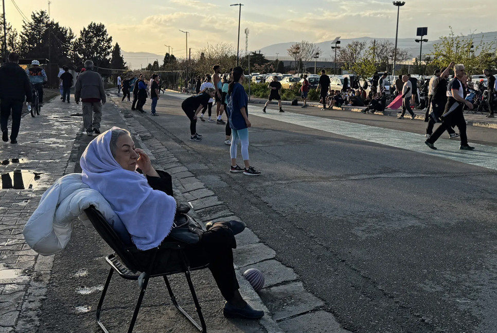 Frustration grows as Iran’s wartime internet shutdown breaks grim record