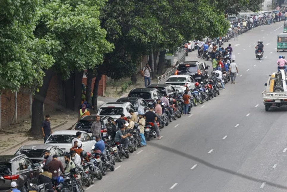 Fuel queues swell across capital