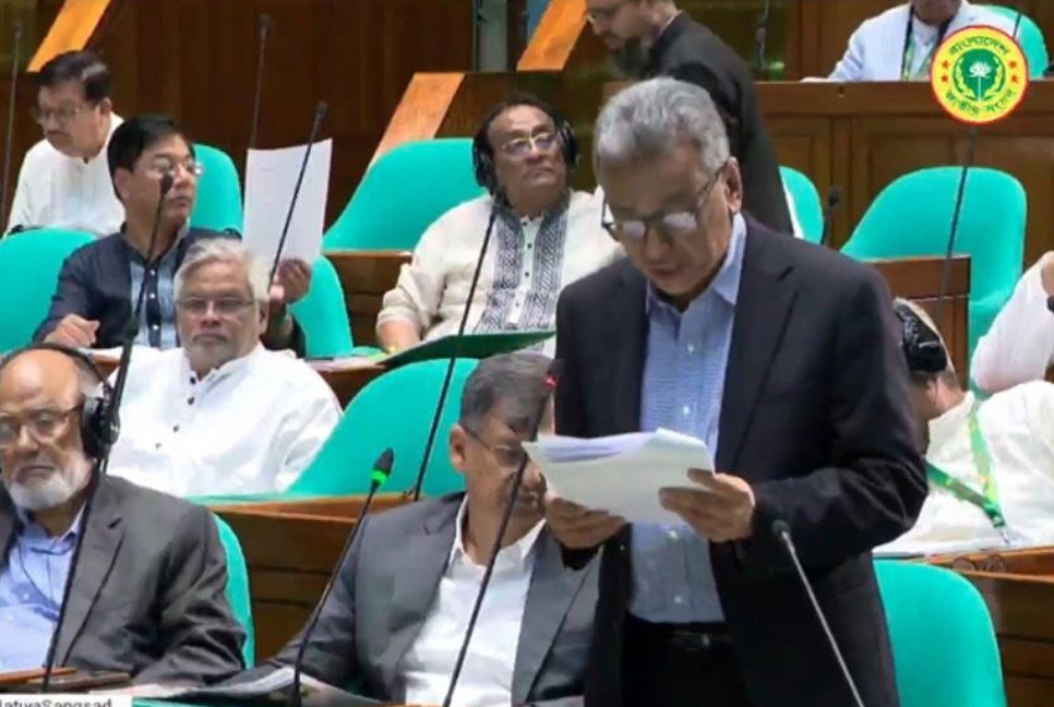 Govt firmly committed to make country’s economy advancing, inclusive, sustainable: Khosru