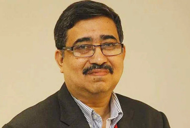 Expectations of a strong budget amid economic hardship