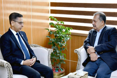 Indian high commissioner meets information minister in Dhaka