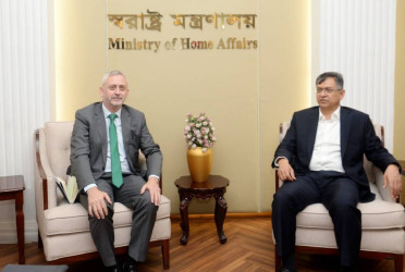 EU envoy discusses reform, cooperation with home minister