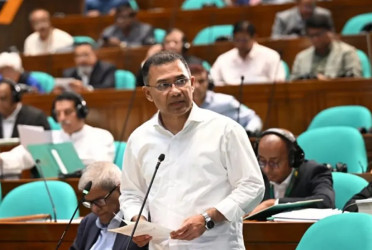 Govt plans to explore alternative labor markets beyond Middle East: PM