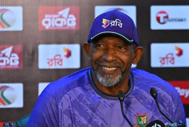 ‘Nothing in life surprises me anymore,’ says Simmons, unfazed by BCB turmoil