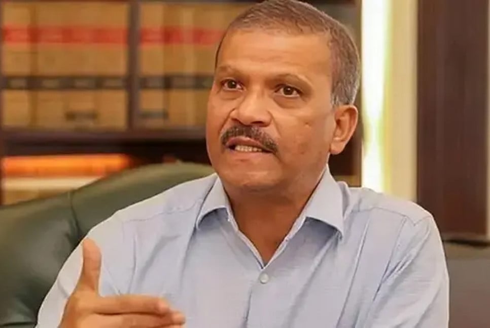 Govt lawyers appointed by Asif Nazrul still holding office