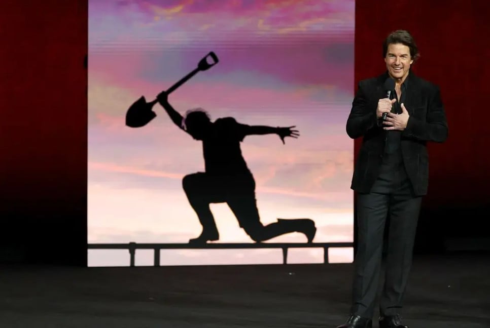 Tom Cruise is unrecognizable in jaw-dropping transformation in ‘Digger’