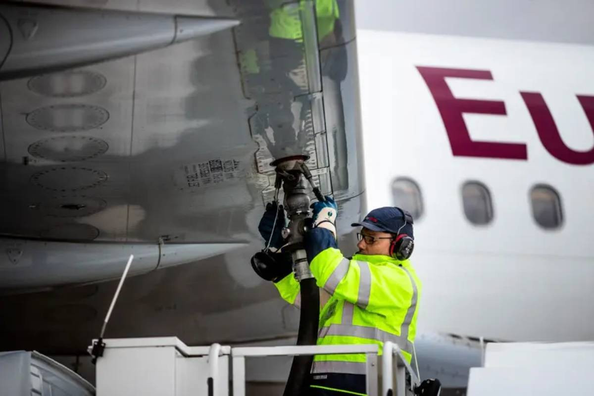 Europe may have just six weeks of jet fuel left, energy chief warns