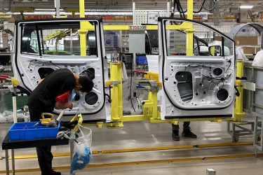 China’s clean tech exports surge as Iran war drives demand