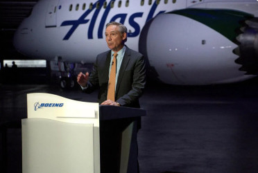 Trump is key to closing major plane order from Chinese airlines: Boeing CEO