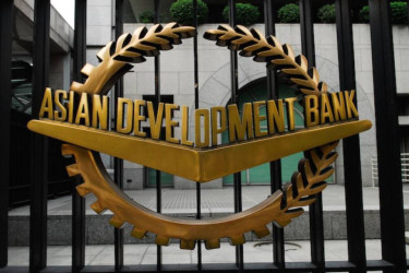 Economy under pressure amid political uncertainty, says ADB report
