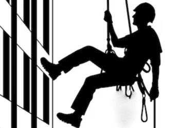 Worker killed after rope snaps at under-construction building in capital