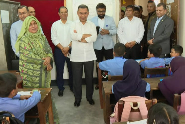 PM urges children to balance studies with sports