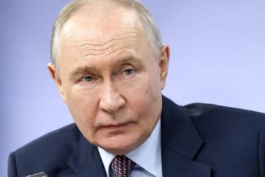 Russia declares May 8–9 ceasefire, warns of strike if violated