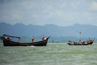 Fishermen turn human traffickers