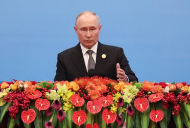 Putin offers to move, store Iran’s enriched uranium