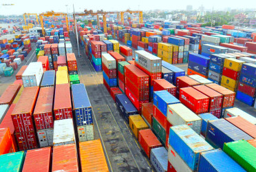 Imports from US double in Jan-April, exports rise only 3pc