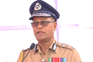 IGP warns of strict action against police involved in drug trade
