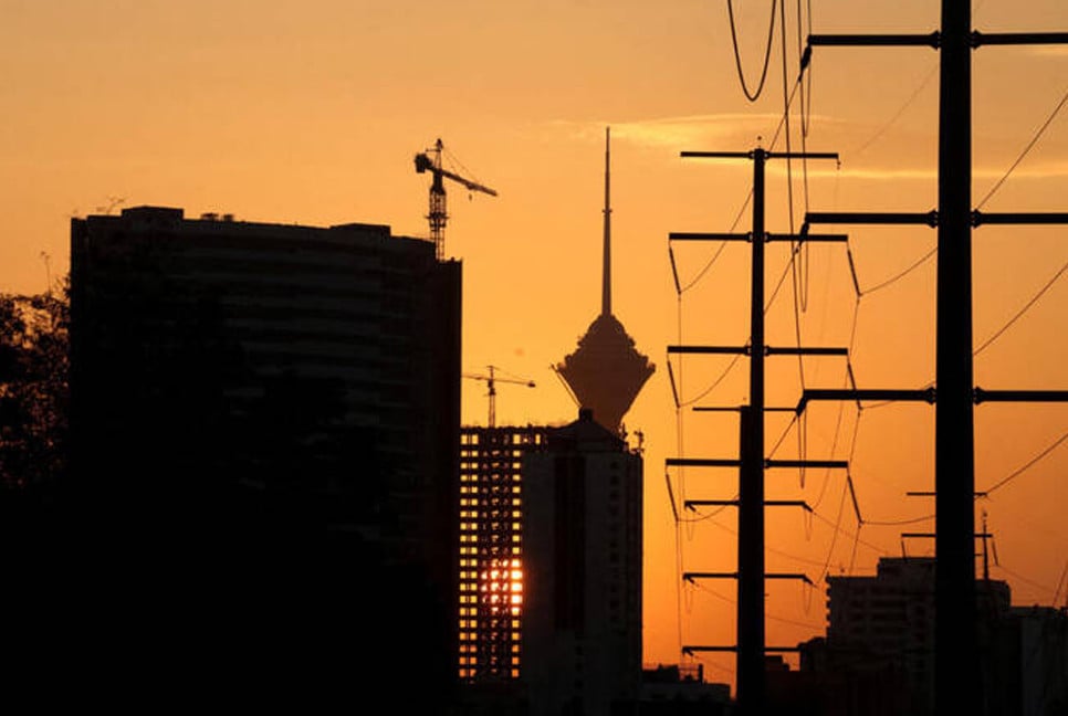 After months of blackout, Iran gives internet to select few