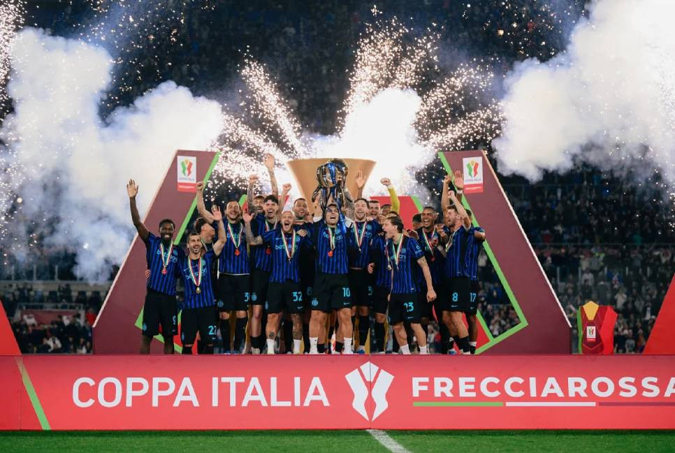 Inter Milan crown stunning season with Italian double