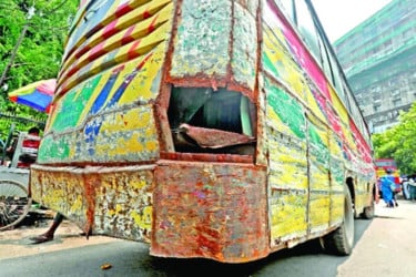 Unfit bus syndicates kept Dhaka trapped in transport chaos