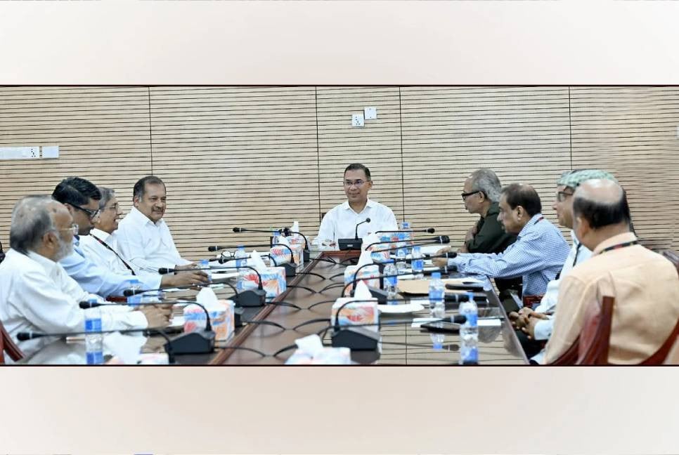 Editors’ Council leaders meet PM