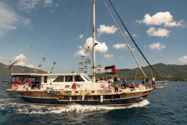 Israeli forces hijack Gaza-bound flotilla