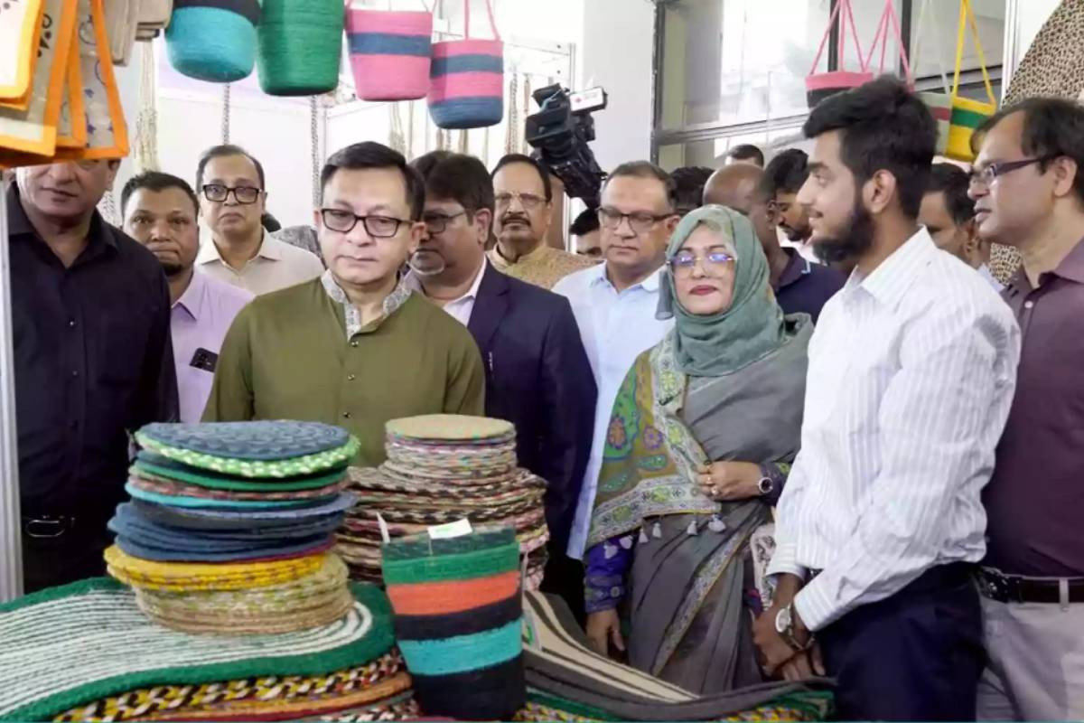 Govt aims to build $7bn jute industry through modernization, innovation