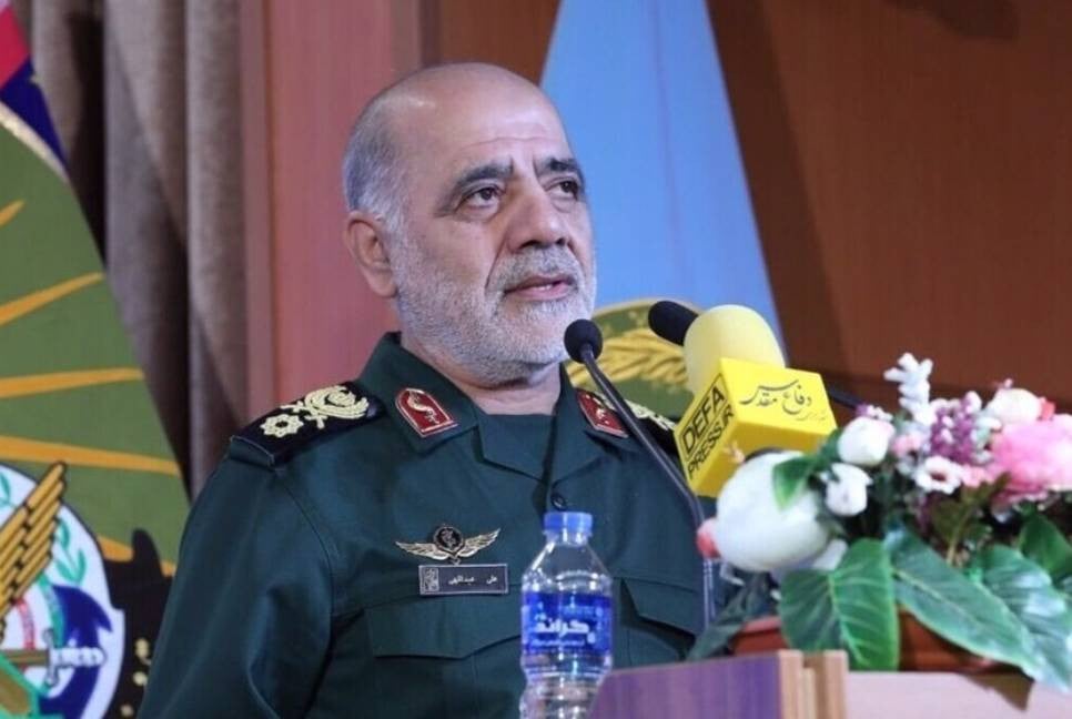 Iran threatens powerful counterstrike if attacked