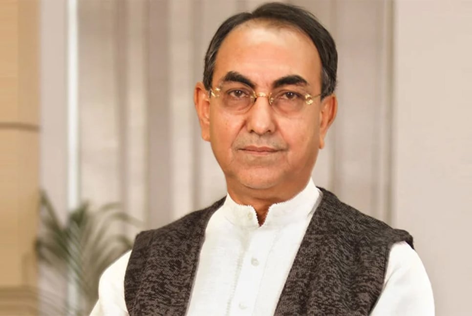 Mirza Abbas urges countrymen to pray for his early recovery