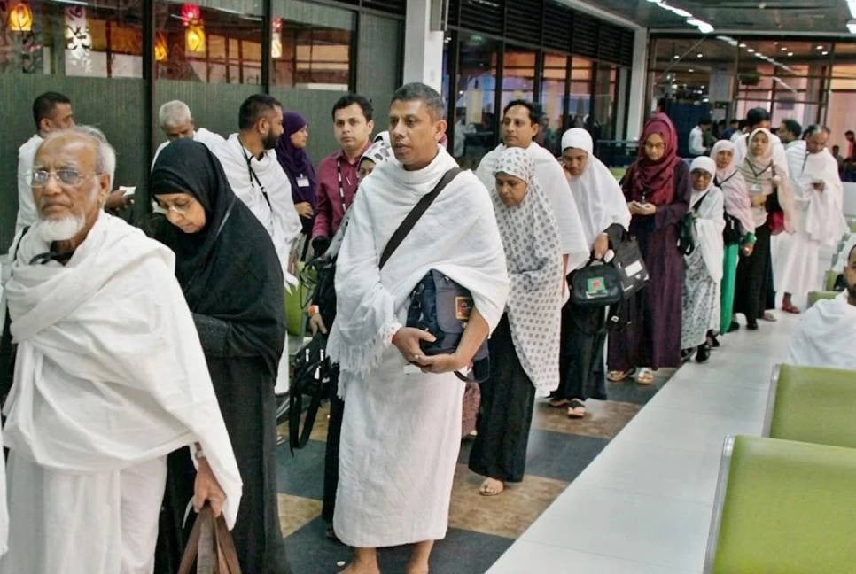 73,182 Bangladeshi Hajj pilgrims reach Saudi Arabia