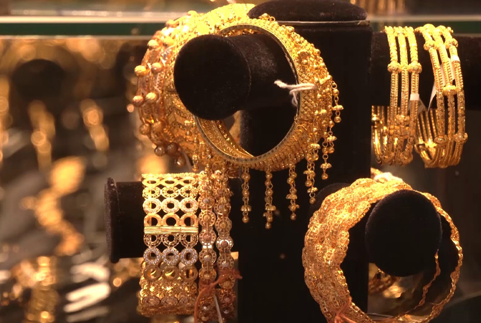 Gold sees fresh price hike after three consecutive cuts