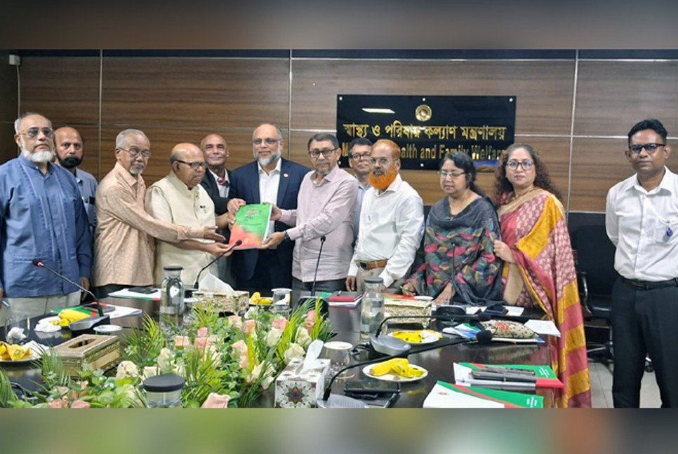 Important recommendations for health sector reforms to be implemented in phases: Minister
